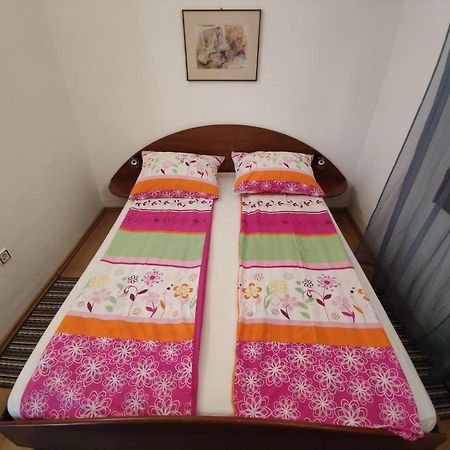 Apartments Vodice Srima Esterno foto