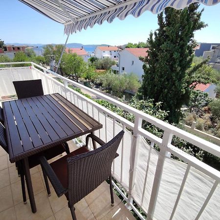 Apartments Vodice Srima Esterno foto