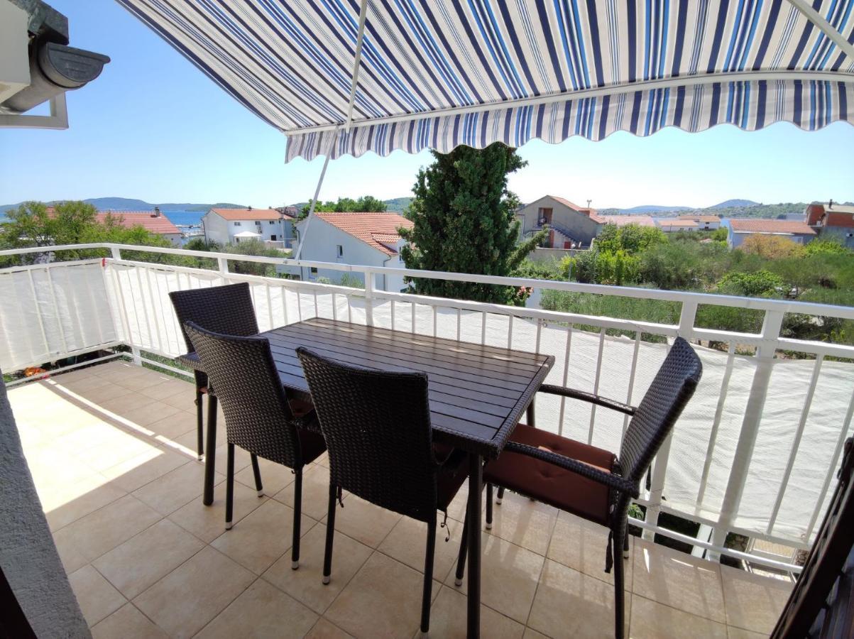 Apartments Vodice Srima Esterno foto