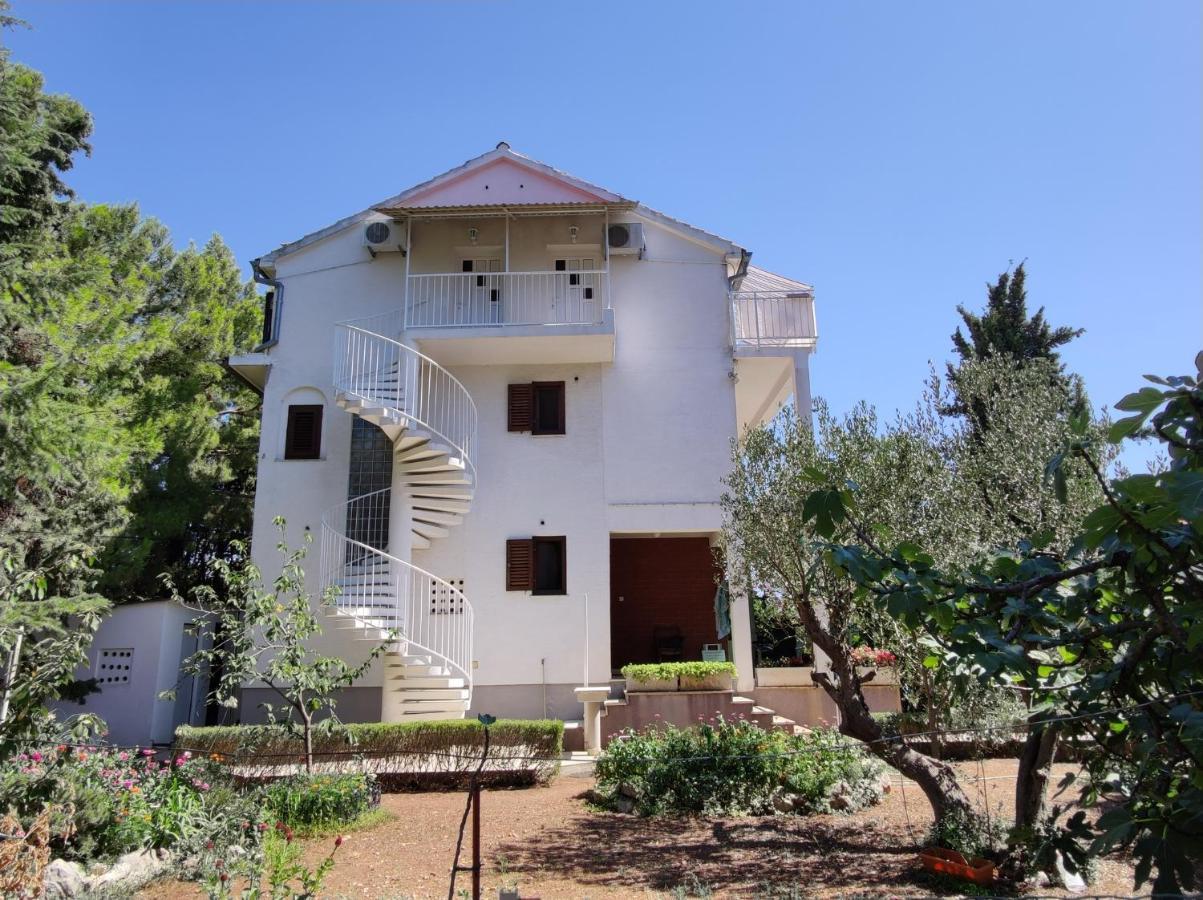 Apartments Vodice Srima Esterno foto